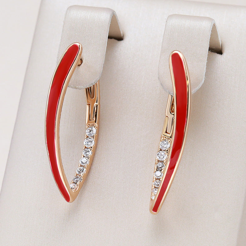 Elegante Ohrringe aus roter Emaille und Roségold