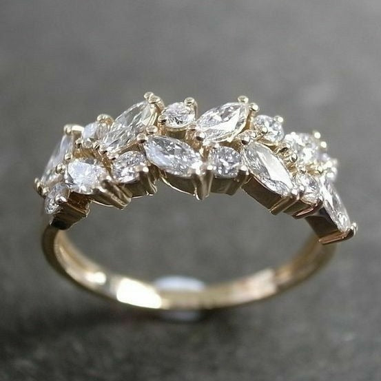 Anillo Vintage de Circonitas