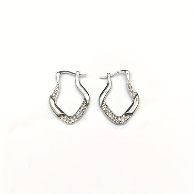Elegante Ohrringe mit Zirkoniaschnitz
